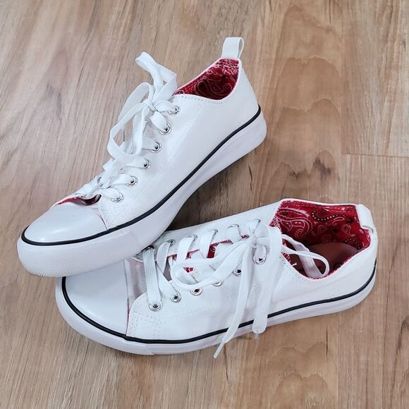 💜Twisted White & Red Paisley Double Tongue Sneakers Size 8 - Picture 2 of 14